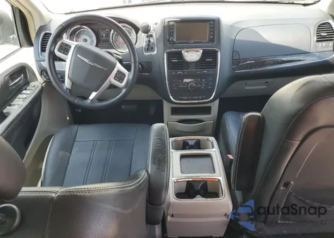 2015 Chrysler Town & Country Touring L from USA, damaged, VIN 2C4RC1CGXFR620415